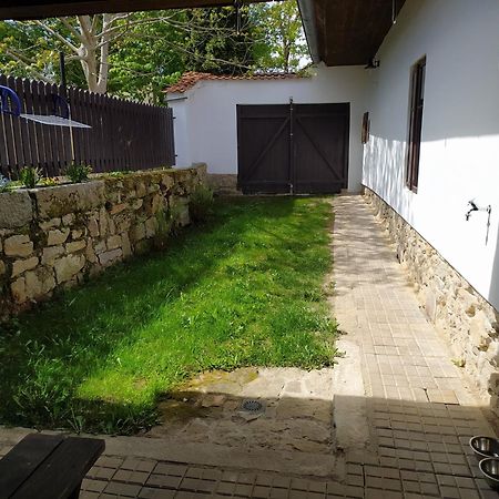 Vejminek Maly Statek Vila Slavce Exterior foto