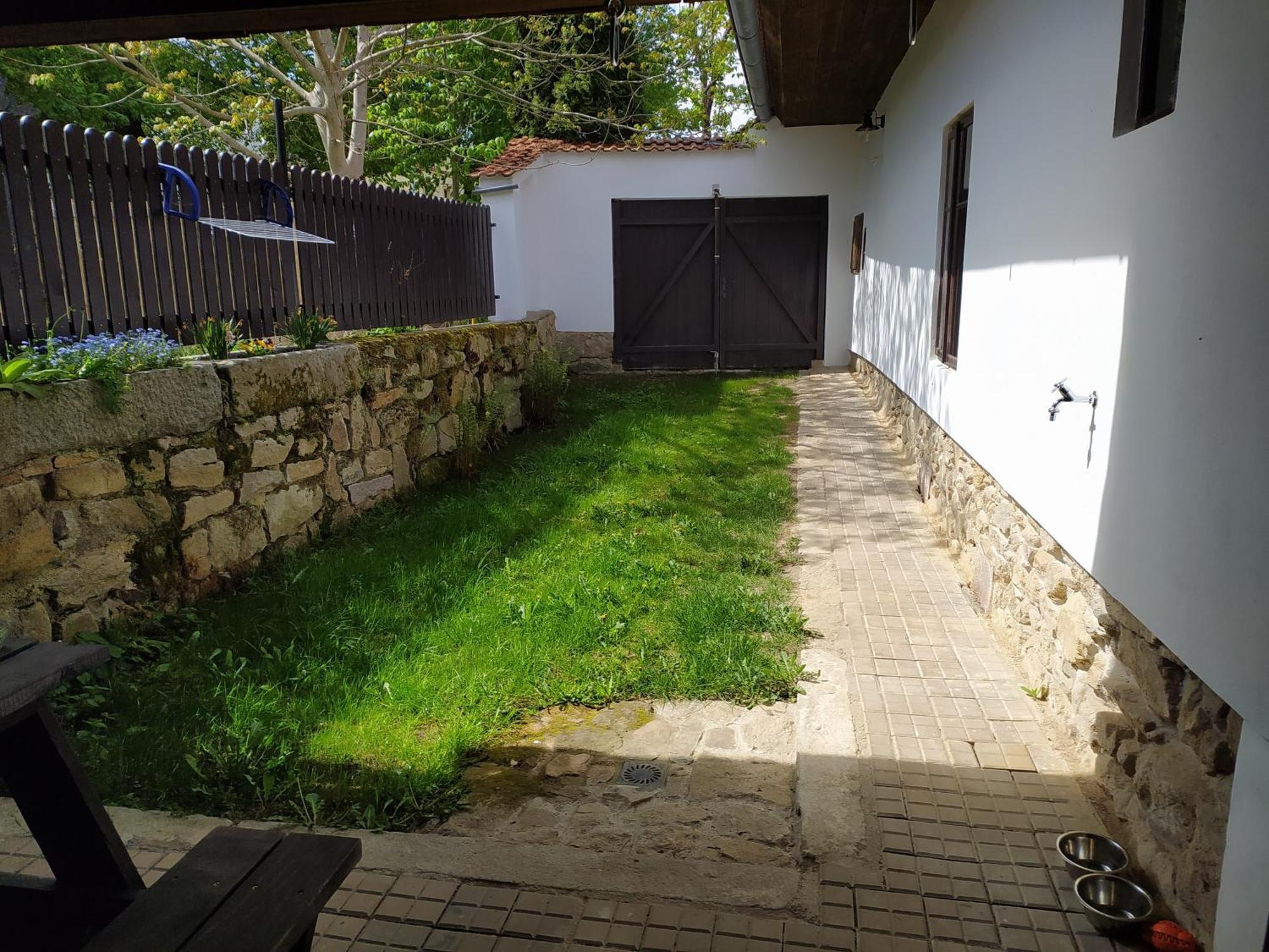 Vejminek Maly Statek Vila Slavce Exterior foto